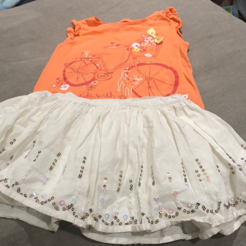 Gap skirt/shirt size 4/5